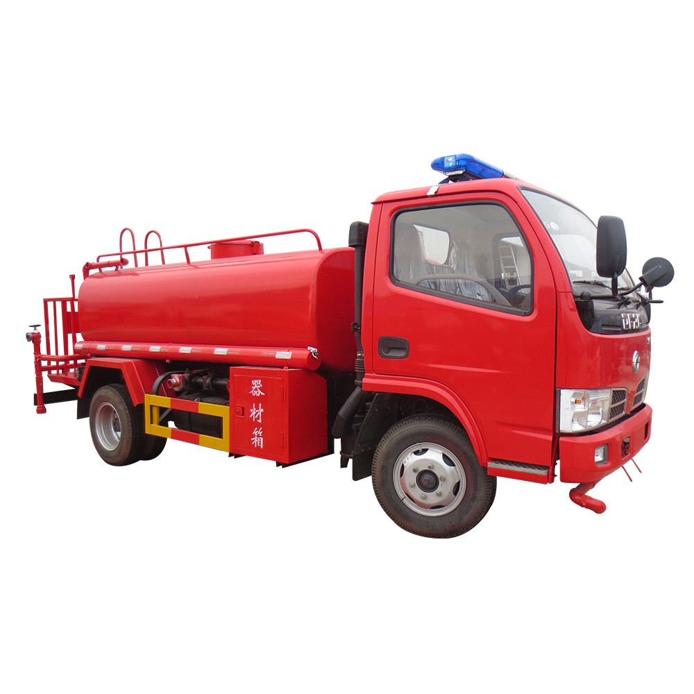 Truk Pengangkut Air 5000 Liter